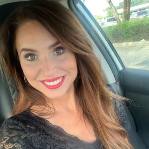 Meet your Posher, Toni